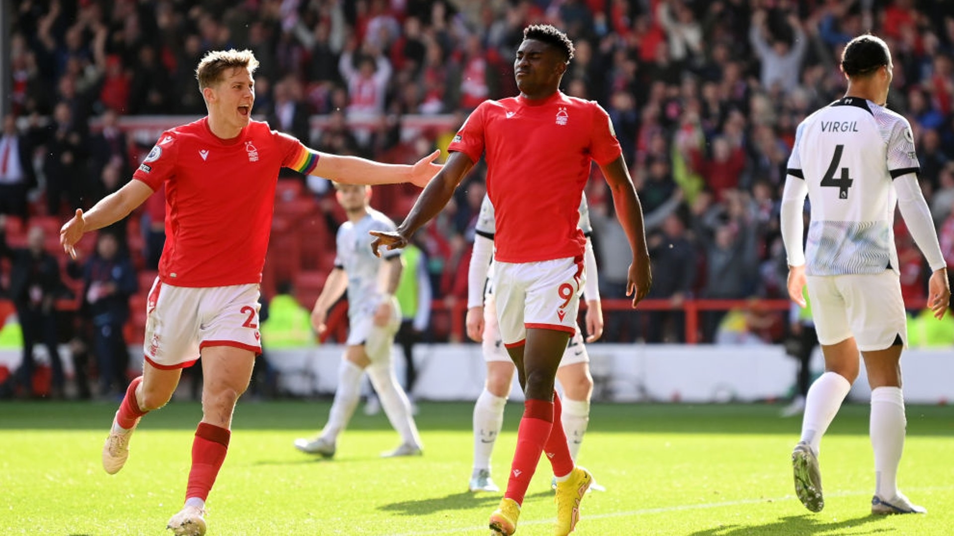 在此事件中 在此事件中